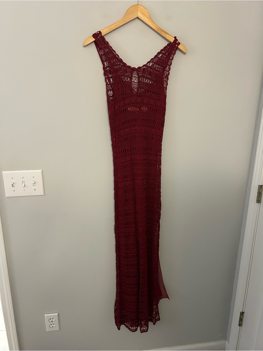 Victoria’s Secret Gold Label Red Crochet Maxi Dress with Slip Size Medium